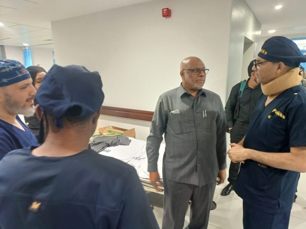 ba7828ce 327b 4b17 800f f4061a5be660